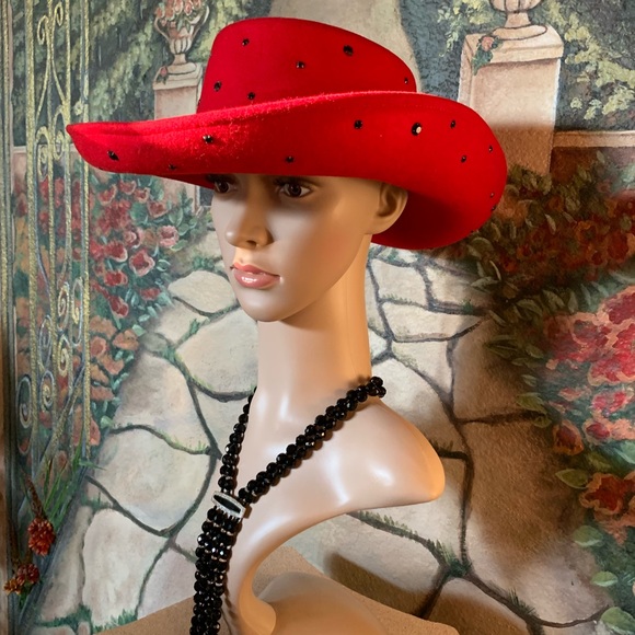 Ladies Red Western Hat - Picture 2 of 7